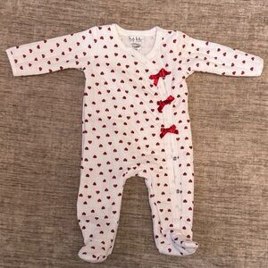 Nicole Miller White and Red Heart Kids Footie